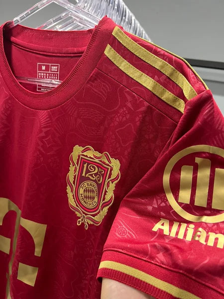 Bayer de Monique Especial 24/25