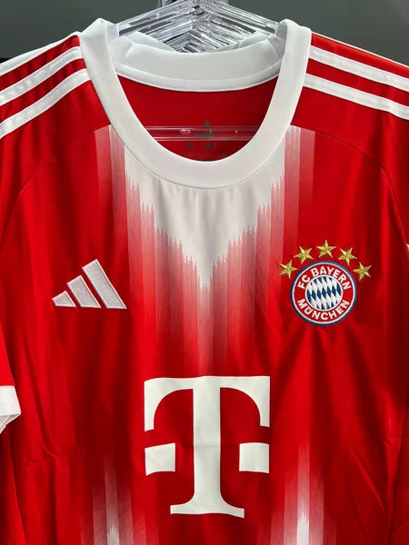 Bayern de Monique Home 25/26